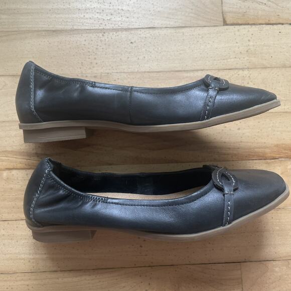 Clarks‎ Womens Lyrical Rhyme Ballet Size 8.5 M black Leather Slip On Flat Shoes - Picture 5 of 6